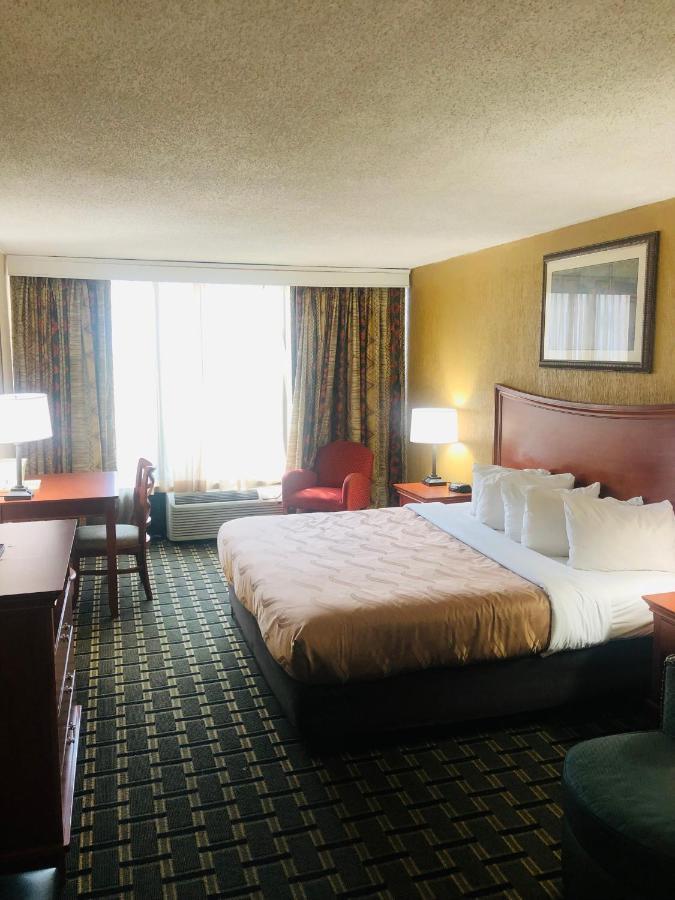 Quail Inn And Suites - מירטל ביץ' מראה חיצוני תמונה