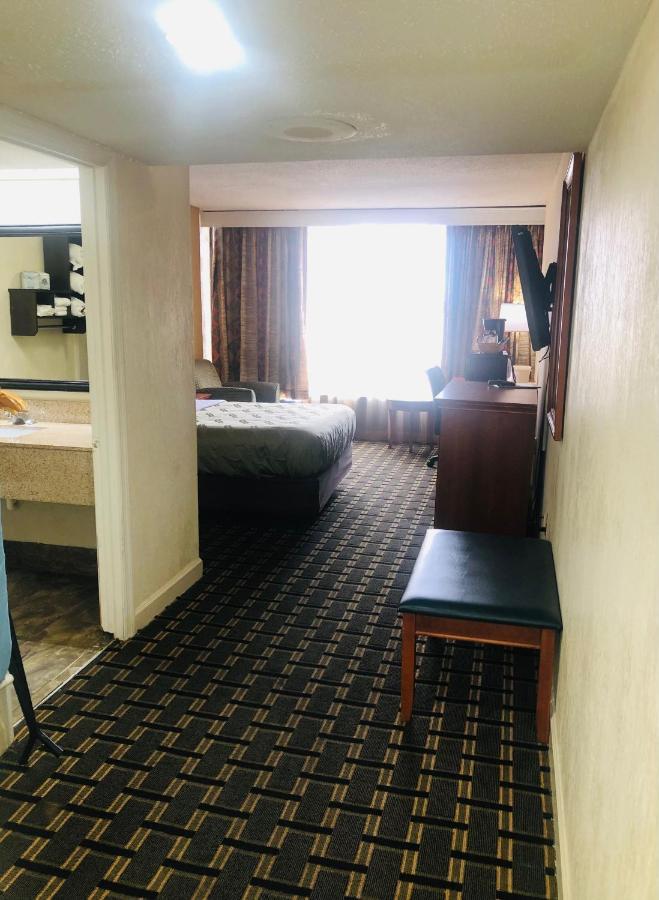 Quail Inn And Suites - מירטל ביץ' מראה חיצוני תמונה