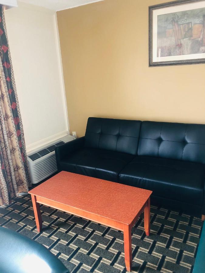 Quail Inn And Suites - מירטל ביץ' מראה חיצוני תמונה