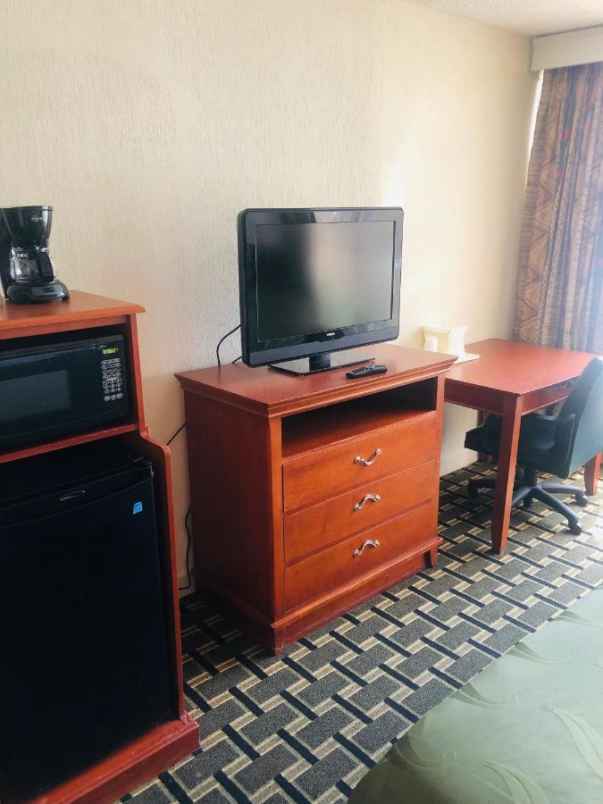 Quail Inn And Suites - מירטל ביץ' מראה חיצוני תמונה