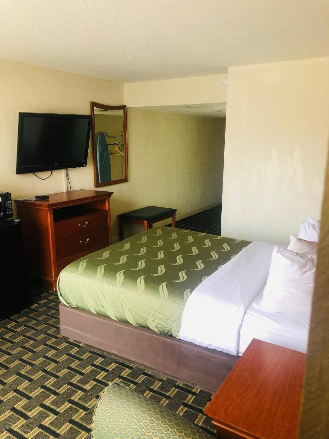 Quail Inn And Suites - מירטל ביץ' מראה חיצוני תמונה